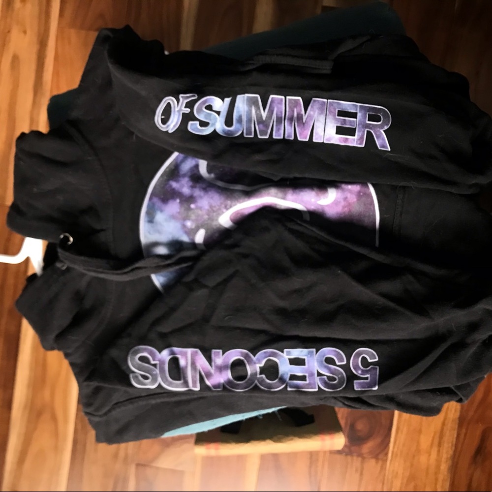 5sos hoodie
